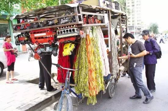 责任认定书后多久提车_事故逃逸责任认定_三轮车在机动车道发生事故责任认定